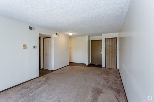 University Heights Apartments, Topeka, KS 66604 - photo 3