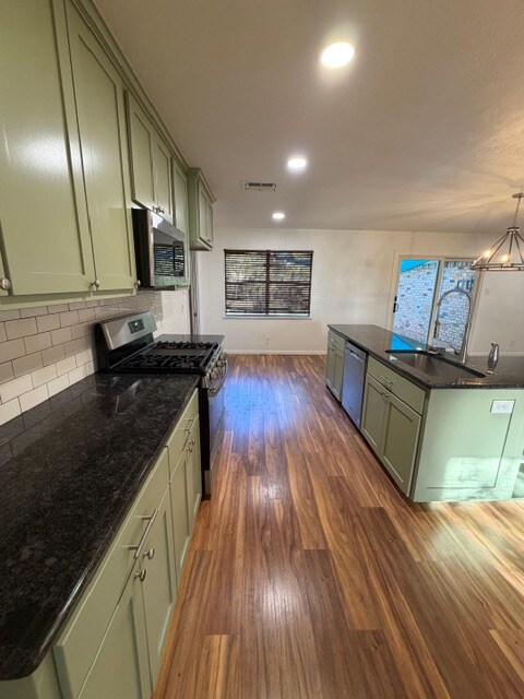 725 Falcon Dr, Woodway, TX 76712 - photo 6