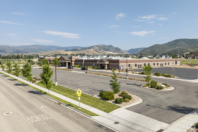 Daniels Canyon Elementary is part of the highly rated Wastach County ISD.