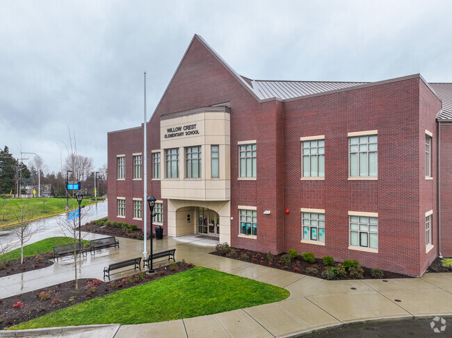 Willow Crest Elementary School