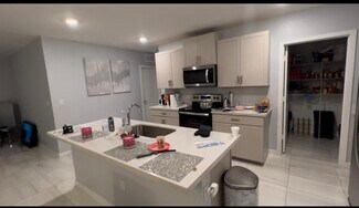 462 NE 6th Place, Florida City, FL 33034