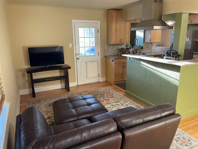 1991 Glen Garry Dr, Lakewood, CO 80215 - photo 5