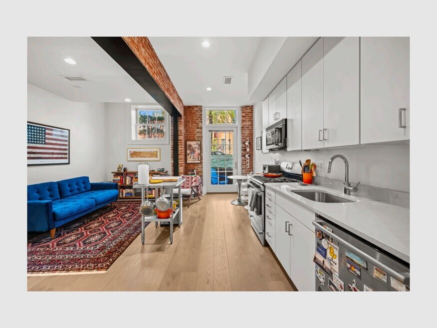 901 D St NE unit 3, Washington, DC 20002 - photo 1