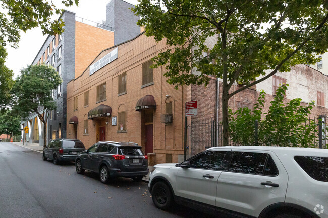 Bronx Manhattan SDA School in The Bronx has a small student body.