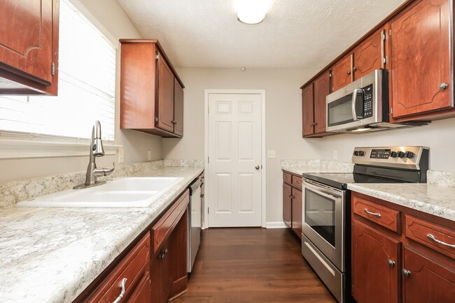 802 Clouddale Ct, Smyrna, TN 37167 - photo 7