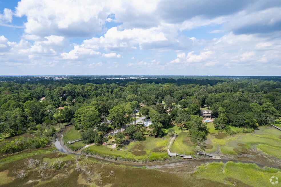 Neighborhood_Lundhurst-RiversEnd_v02_12222023