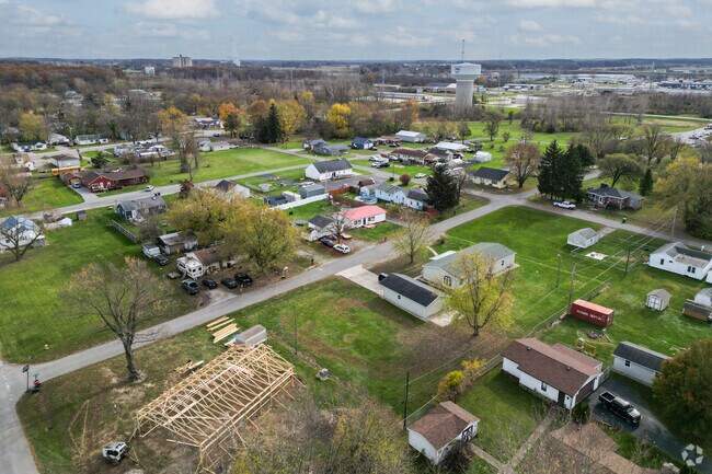 Dr. Martin Luther King, Jr. is a residential community close to many shopping ammenities.