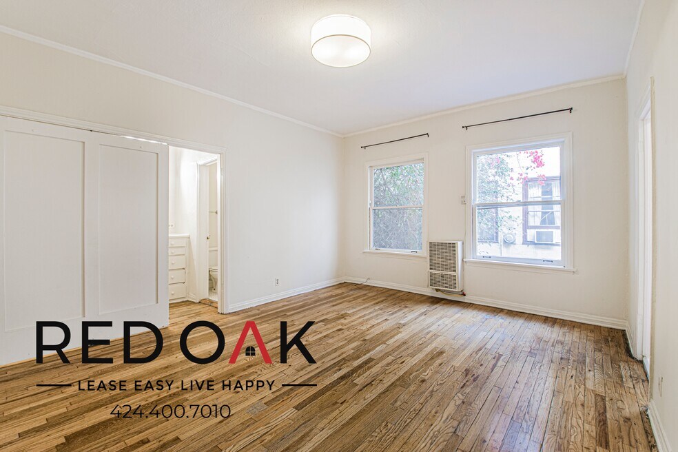 836 Sanborn Ave unit 206, Los Angeles, CA 90029 - photo 1