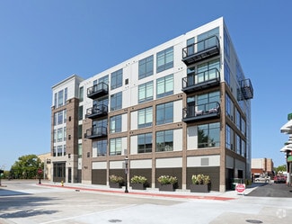 102 N Broadway, De Pere, WI 54115