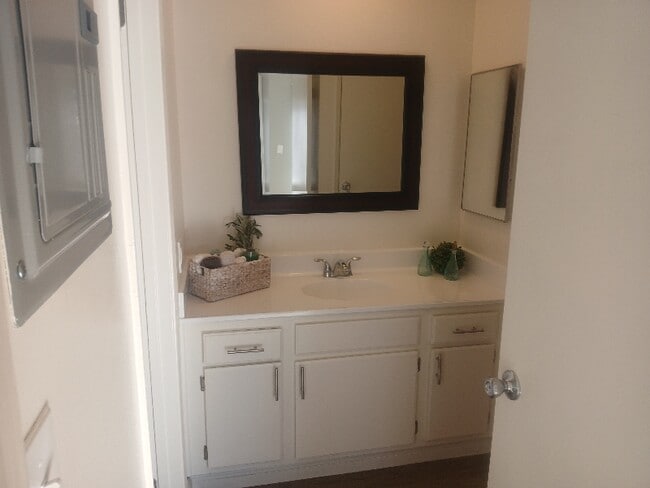 27273 Camp Plenty Rd unit 78, Santa Clarita, CA 91351 - photo 4