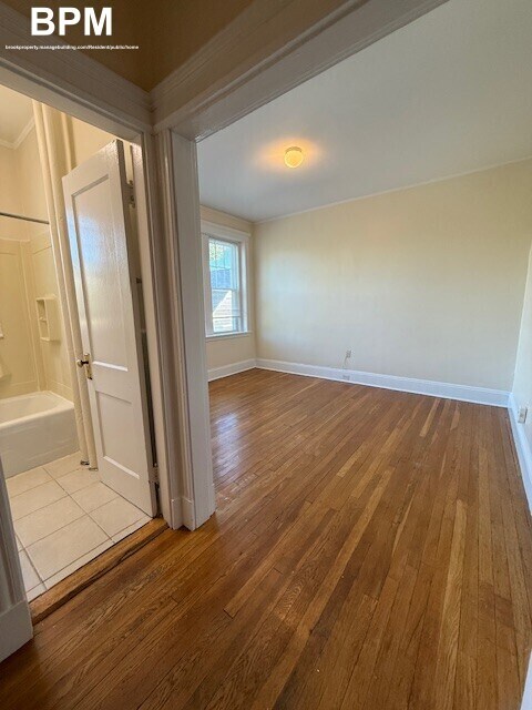 43 Wendell St unit 37-3, Cambridge, MA 02138 - photo 5