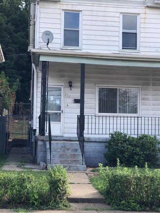 122 Greydon Ave Unit 2 Bedroom duplex, Mc Kees Rocks, PA 15136