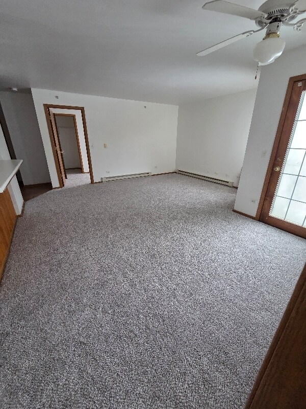 531 Leah Ln unit 2A, Woodstock, IL 60098 - photo 5