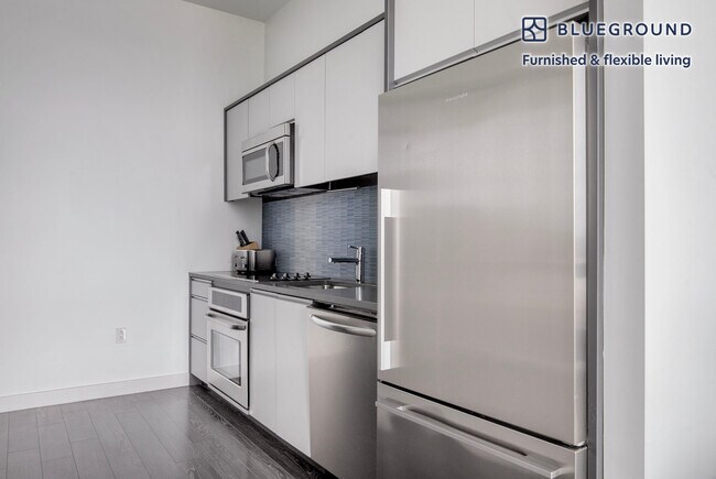10 New St unit FL2-ID1054, Boston, MA 02128 - photo 7
