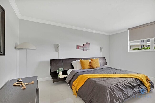 The Tides unit ID1227472P, Hollywood, FL 33019 - photo 5