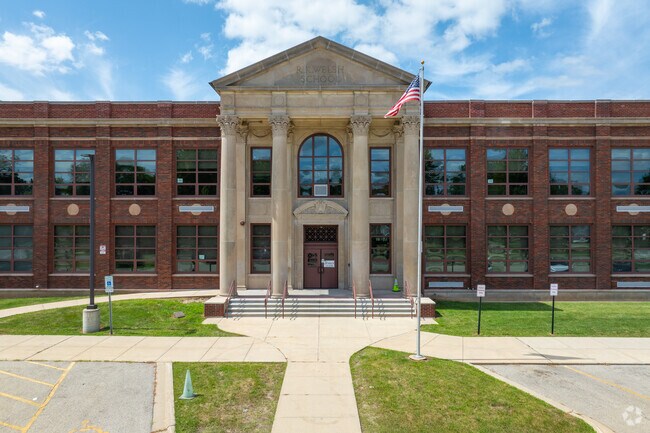 R.K. Welsh Elementary School is located in Rockford, IL.