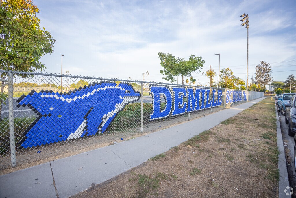 Demille Elementary School serves students in Westminster, Midway City, California.