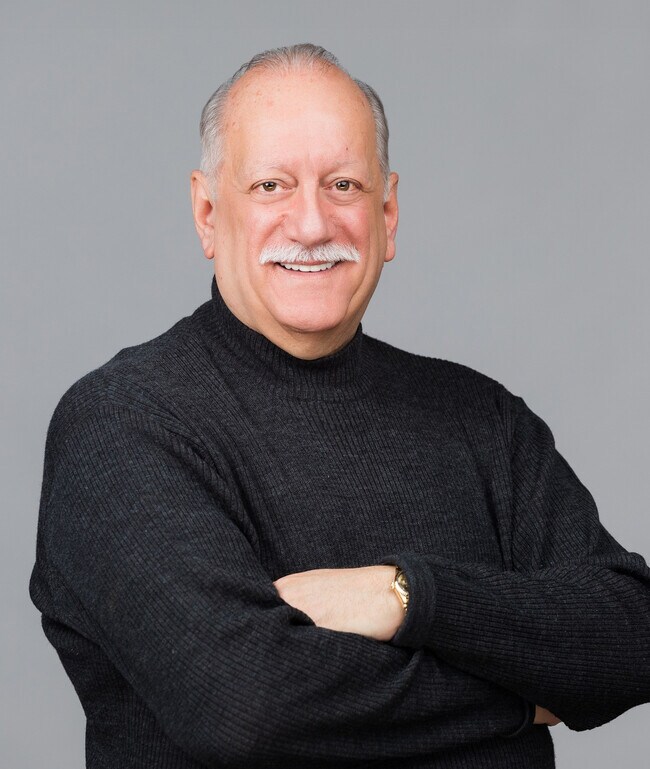 Phil Macaronis