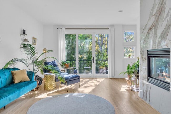 1619 N Franklin St, Denver, CO 80218 - photo 2