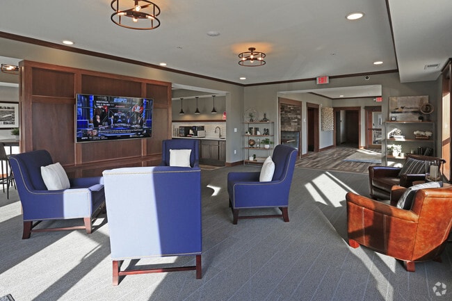 Victoria Park and V2 Apartments, Saint Paul, MN 55102 - photo 5