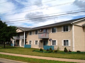 616 4th Ave N, Onalaska, WI 54650
