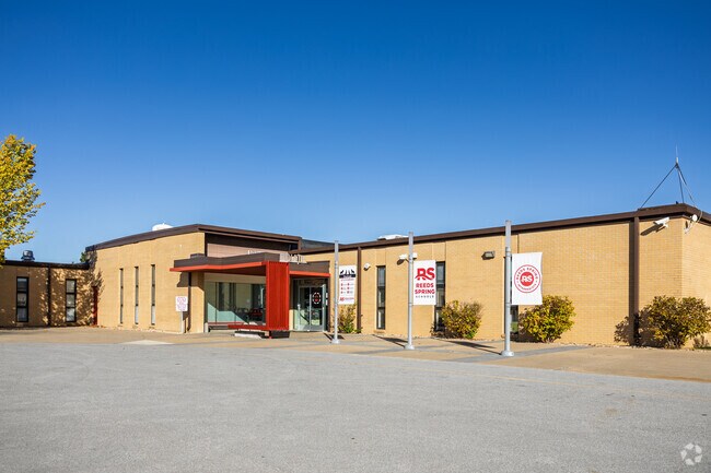 Reeds Spring Intermediate has an average enrollment of around 250 students.