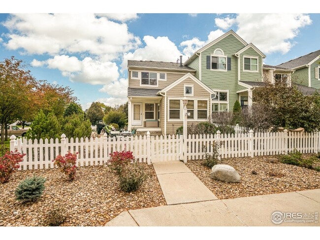 1997 Halfmoon Cir, Loveland, CO 80538 - photo 2