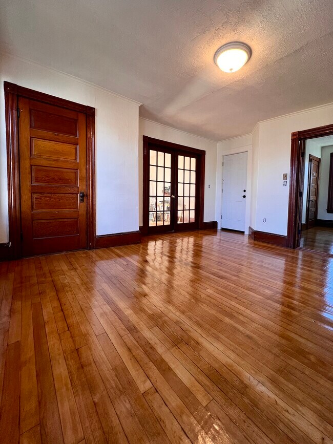 94 Graham St Unit 301, Biddeford, ME 04005