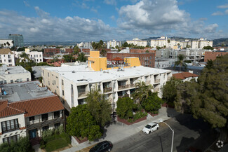 659 S Cloverdale Ave, Los Angeles, CA 90036