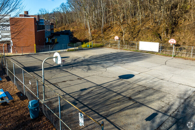 Turner Intermediate School has a basketball court for students to use.