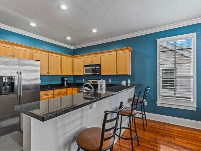 415 Saint Francis St unit 139, Tallahassee, FL 32301 - photo 5