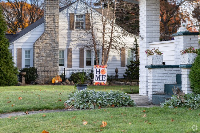 Residents in Mayflower Village find ways to make their landscaping decorations enjoyable.