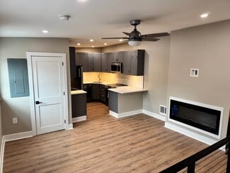 1201 N 26th St Unit 3rd Floor, Philadelphia, PA 19121