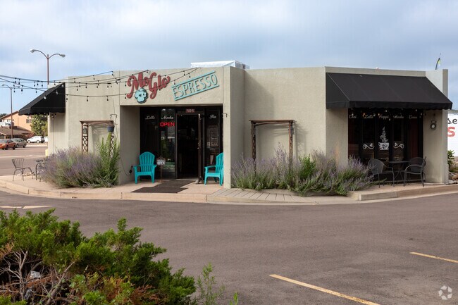 Mo Glo Espresso in Fountain Valley Ranch serves up really good coffee drinks.