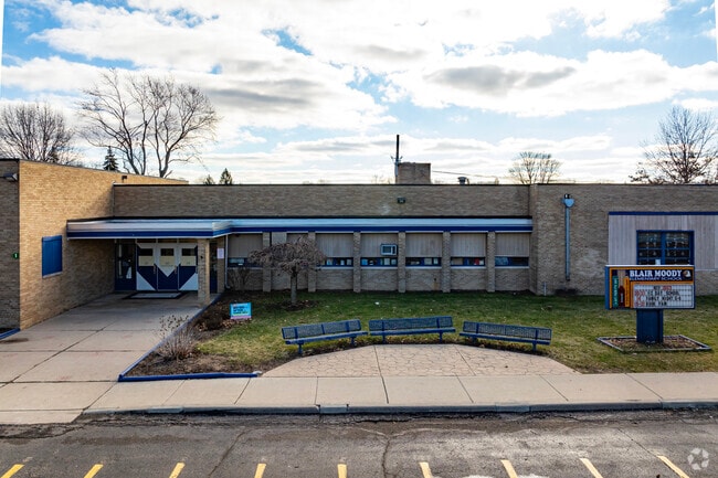 Main entrance of Blair Moody Elementary School.