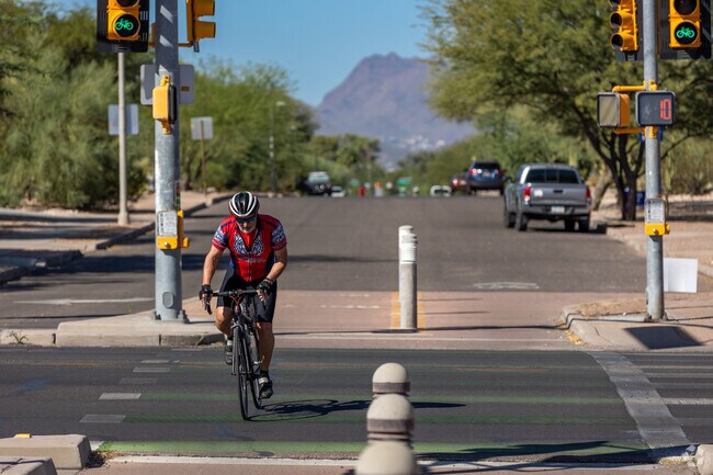 The 3rd Street Bike Boulevard runs through Miramonte and takes people to the UA Campus.