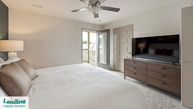 610 Universal Dr unit 810-206, Lyman, SC 29365 - photo 6