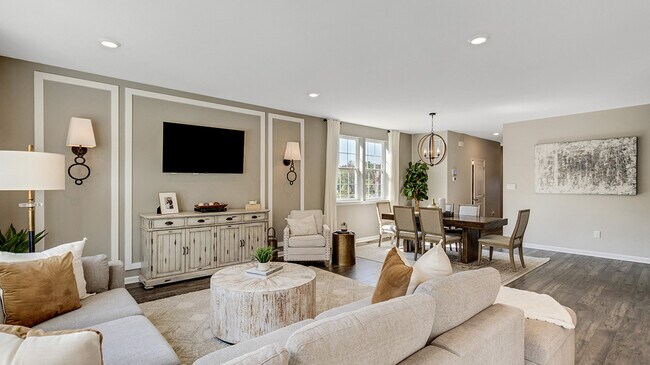 43 Victoria Gardens Square, Neptune Township, NJ 07753 - photo 4