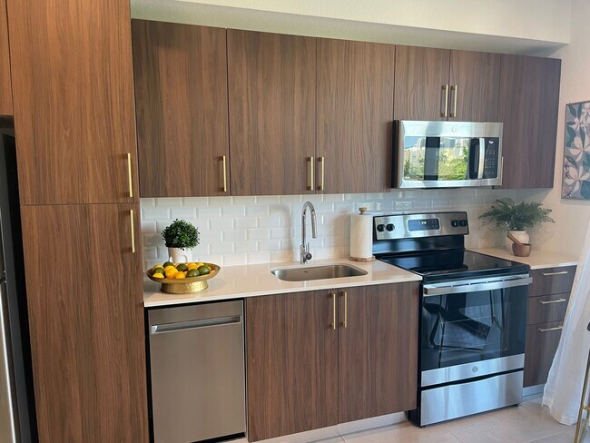 826 NW 12th St unit A1, Miami, FL 33136 - photo 2