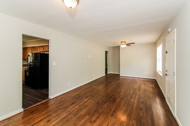 1340 5th Place NW, Center Point, AL 35215 - photo 5