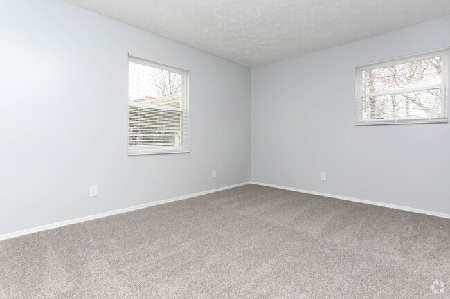 2BR, 1BA - 825 SF - Bedroom