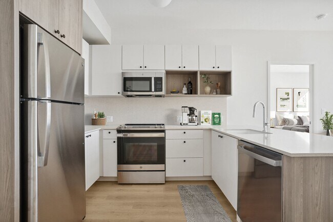 One Grove, Jersey City, NJ 07302 - photo 4