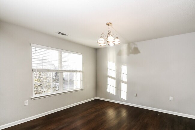 1418 River Run Rd, Lowell, NC 28098 - photo 6