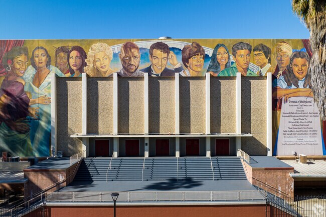 Front entry for Hollywood Senior High