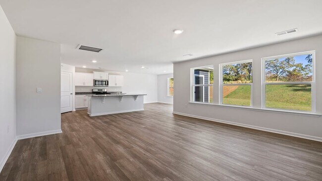 2231 Springview Ct, Boiling Springs, SC 29316 - photo 7