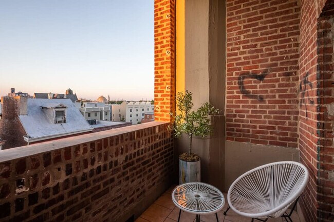 525 N 11th St unit ID1060889P, Philadelphia, PA 19123 - photo 2