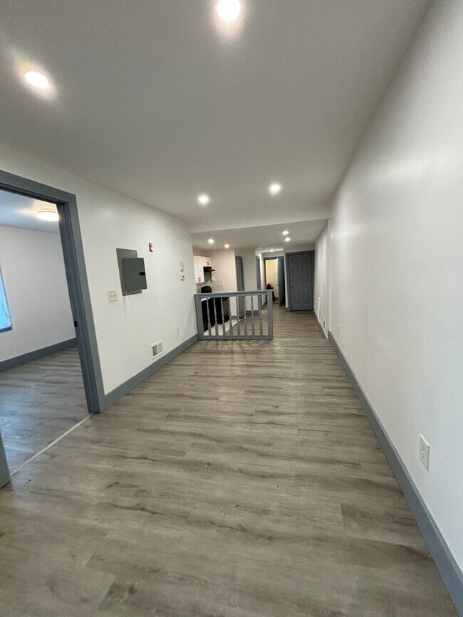 655 S 19th St unit 3, Newark, NJ 07103 - photo 4