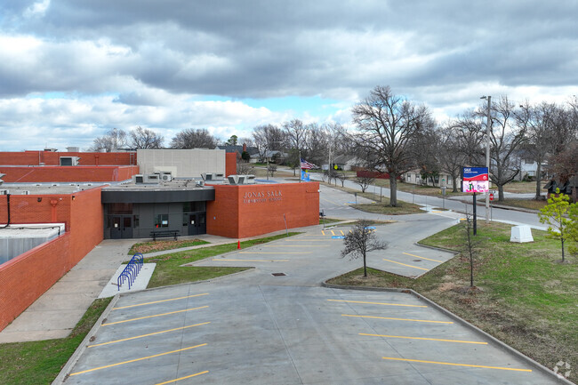 Salk Elementary School is part of the Tulsa Public School System.