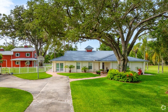 Larger properties in Desoto Acres have rows of homes and outbuildings.