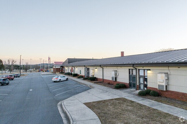 Hamilton Crossing Elementary has over 550 students.